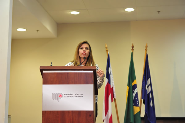 "Um dos casos que considero mais graves é o da Assembleia Legislativa que possui 600 Redas", afirma a promotora Rita Tourinho. Fotos: Humberto Filho.