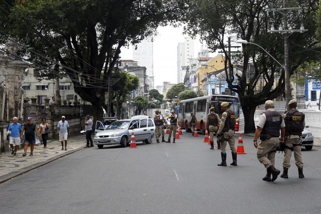 Polícia Militar da Bahia realiza coletiva de imprensa para apresentar os resultados das blitze realizadas em Salvador e Região Metropolitana na última semana. Foto: Camila Souza/GOVBA