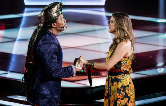Larissa Mello caiu nas graças do técnico Carlinhos Brown. (Foto: Reprodução)