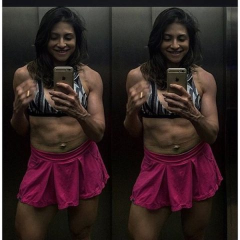 Gabriela Zugliani: barriga sarada com menos de uma semana pós-parto (Foto: Reprodução/Instagram)