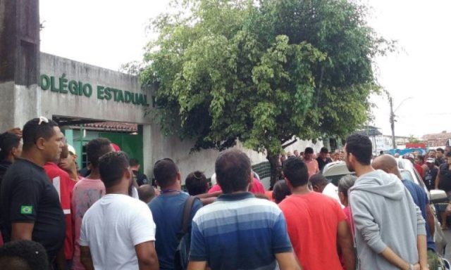 Josuel Pinheiro da Silva aguardava filha sair da escola. Foto: Aldo Matos/Acorda Cidade