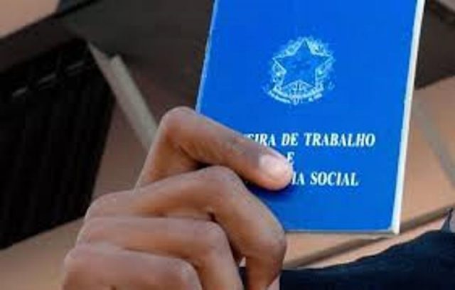 A dificuldade em conseguir um posto de trabalho subiu quase três e meio por cento. (Foto Ilustração)