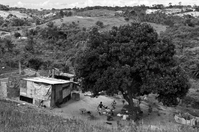 Comunidade disputa área com a Marinha na Justiça há mais de 40 anos. Foto: Álvaro Villela/Reprodução/Movimento Desocupa