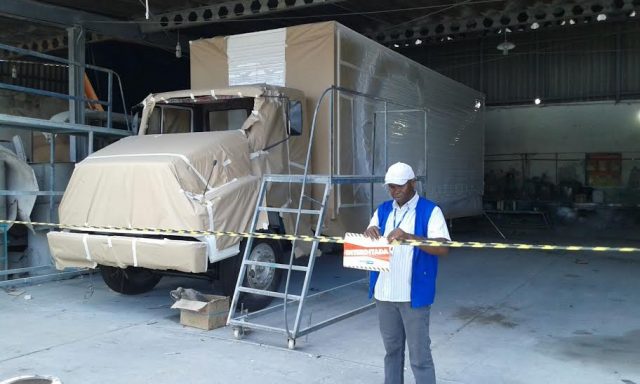Garagem da empresa Camurujipe, localizada na rodovia BR 324, foi interditada. Foto: Divulgação