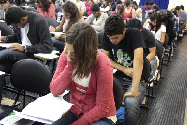 O MEC decidiu suspender o ingresso de novos alunos porque essas graduações tiveram menções insatisfatórias no Conceito Preliminar de Curso (Foto: Reprodução)