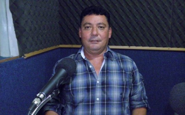 O afastamento do prefeito se deu após verificação de improbidade administrativa e suposto desvio de verbas, além de contas reprovadas pelo TCM e licitações duvidosas. (Foto: Reprodução / Portal do Cleriston)