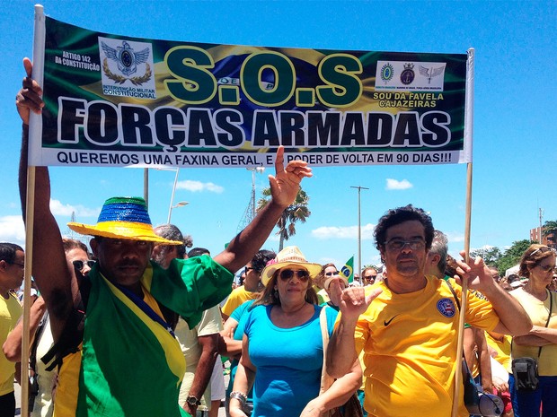 De acordo com um dos organizadores, a estimativa é de que o ato reuniu cerca de mil pessoas (Foto: Juliana Almirante/G1)