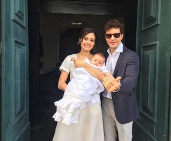 "Nosso amado Otto", escreveu Sophie na imagem do momento em família compartilhado (Foto: Reprodução / Instagram)