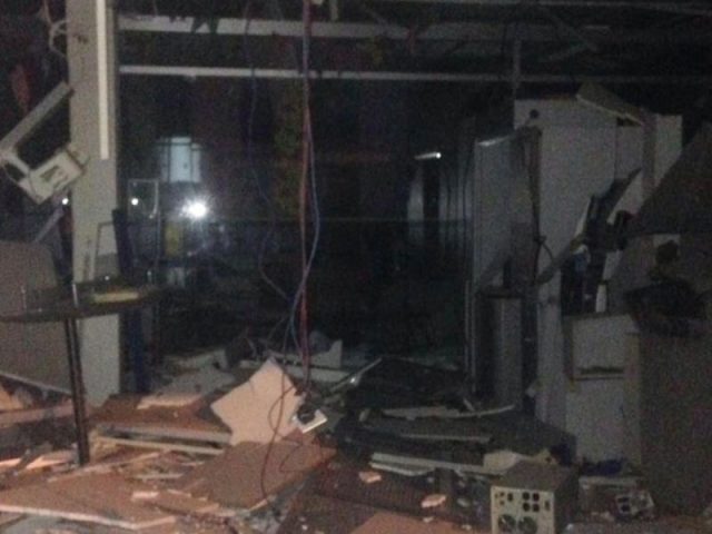 Agência foi parcialmente destruída. Foto: Divulgação/Polícia Civil.