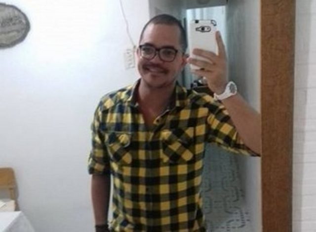 Leonardo Moura foi espancado por ao menos dois homens (Foto: Reprodução/Facebook)