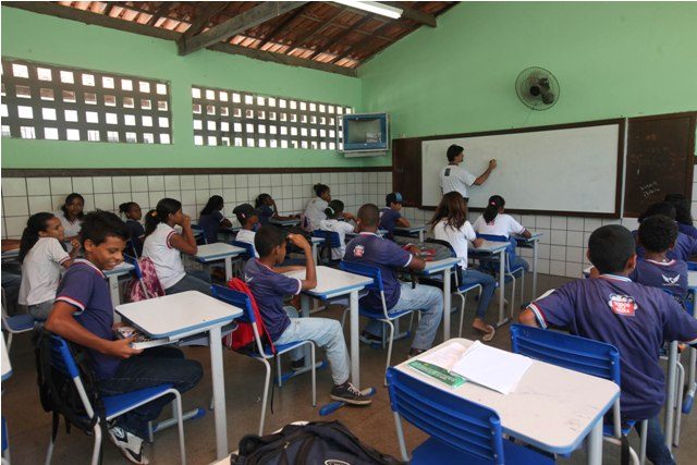 Base comum para a educação básica. Foto Adenilson Nunes/GOVBA.
