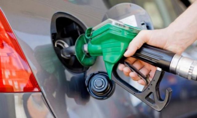  “Nós só ficamos sabendo que vai ter o reajuste, mas ainda não descarregaram o combustível nos nossos postos", afirma um gerente de Posto de gasolina. (Foto Ilustrativa)