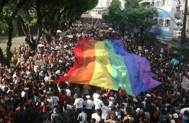 Salvador é a 12ª cidade entre as capitais brasileiras em incidência do vírus HIV. Foto: Reprodução/Guia Gay Salvador