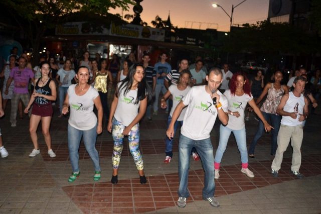 Aulas vão ser ministradas por renomados profissionais de dança. Foto: Cau Preto.