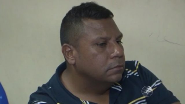 Homem atuava com documentação de outro profissional numa policlínica da cidade. Foto: Reprodução/TV Bahia