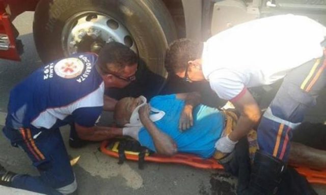 Ele estava de bicicleta no momento do acidente e teve fratura exposta em uma das pernas (Foto: Reprodução / Jornal Nova Fronteira)