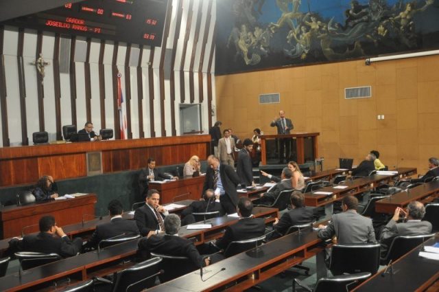 Votação foi realizada no plenário da Assembleia Legislativa da Bahia. Foto: bocaonews.com.br.