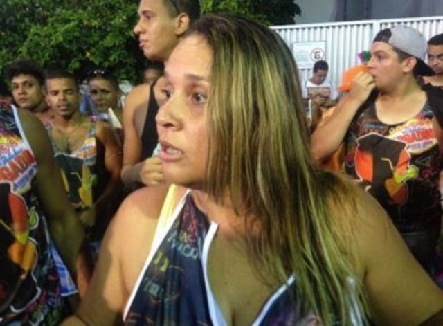 Cláudia Xavier de Castro reclamou da ação dos seguranças. Foto: Bruno Luiz/Bahia Notícias.