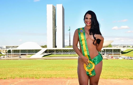 A "primeira-dama do turismo" tem um passado político na Bahia, em 2004, ela foi candidata a vereadora (Foto: Reprodução / Divulgação)