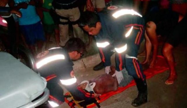 Criança foi socorrida pelo Samu e foi levada para o Hospital do Oeste. Foto: Blog do Sigi Vilares.