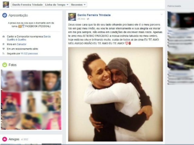 Postagem do vocalista Chiclete Ferreira, à esquerda na foto, presta homenagem ao dançarino. Foto: Reprodução/Facebook.