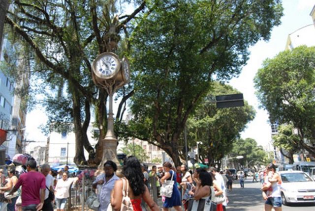 Loja fica situada na Avenida Sete de Setembro. Foto: varelanoticias.com.br.