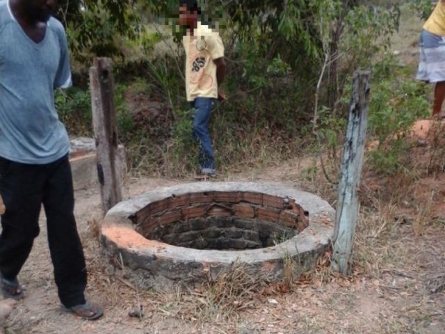 De acordo com a Polícia Civil, a cisterna onde o corpo foi localizado tem cerca de 20 metros de profundidade. (Foto: Divulgação / Polícia Civil)