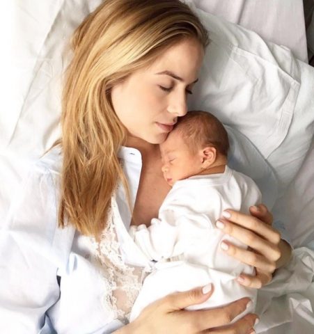 Luiza Valdetaro e a filha Sophia. Foto: Reprodução/Instagram.