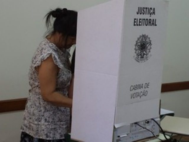 Mulheres também são maioria em Salvador, com taxa de 54%. Foto: Foto: Vanessa Mauri/TV Tem.