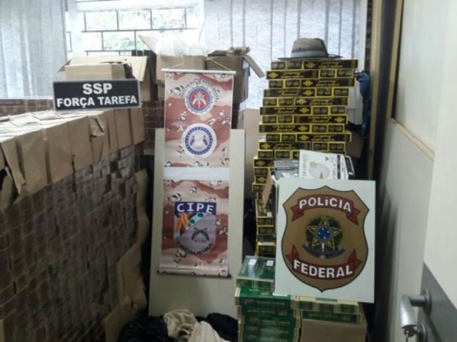 Cigarros seriam levados para Itabuna, segundo polícia. Foto: Divulgação/PF.