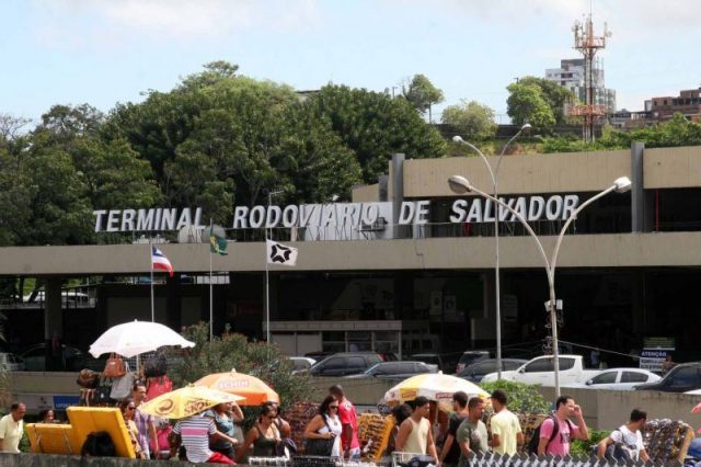 Previsão é de que o movimento de saída de Salvador comece a se intensificar a partir da tarde desta sexta (30). Foto: Roberto Viana.