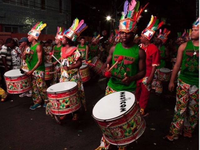 Festa será na sede do bloco, em Itapuã, às 18h; ingressos custam R$ 10. Tema do carnaval 2017 será 'Okê Malê! Sou sertanejo! Sou negro forte!'. (Foto: Erivan Morais/Divulgação)
