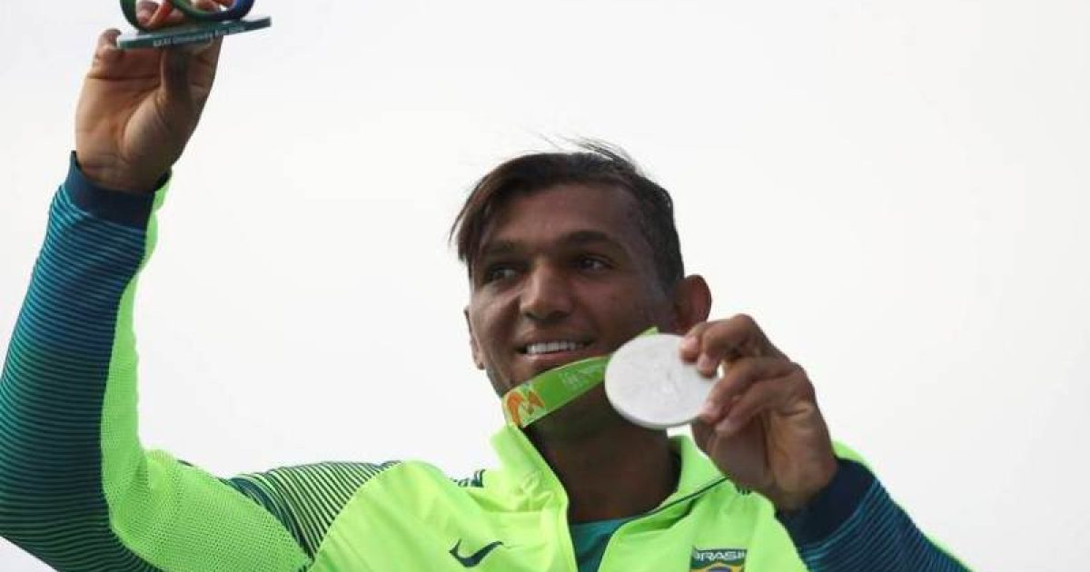 Isaquias conquistou três medalhas nos Jogos Olímpicos Rio 2016. Foto: gamacidadao.com.br.