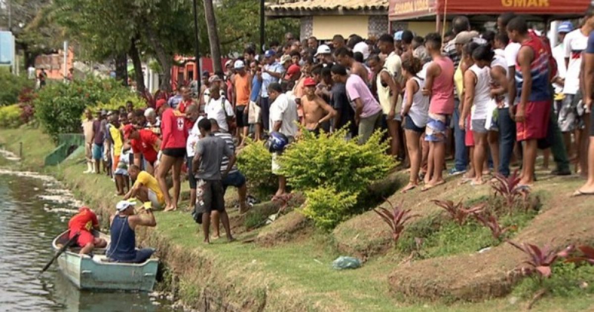 Corpo foi encontrado nesta sexta-feira no Dique do Tororó (Foto: Reprodução/TV Bahia)