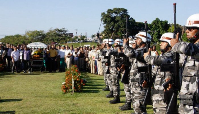 Dulcineide Souza foi a 17ª policial militar assassinada em 2015 na Bahia. Foto: Almiro Lopes/CORREIO.