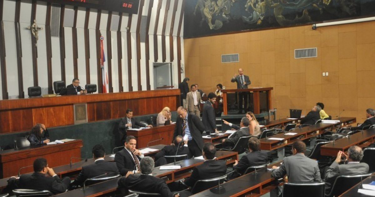 Votação foi realizada no plenário da Assembleia Legislativa da Bahia. Foto: bocaonews.com.br.