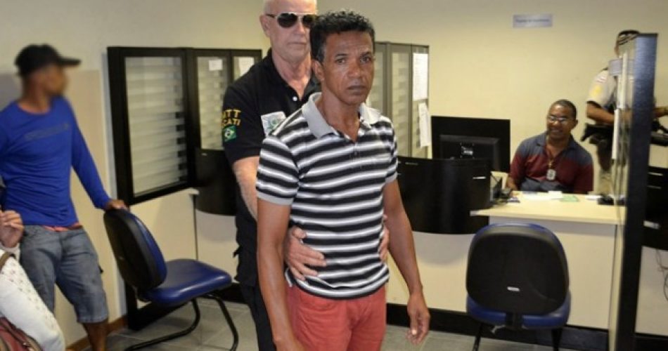 Prisão foi decretada em flagrante.
