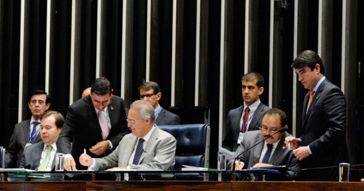 Proposta foi debatida e aprovada em dois turnos nas duas casas legislativas. Foto: Edilson Rodrigues/Agência Senado.