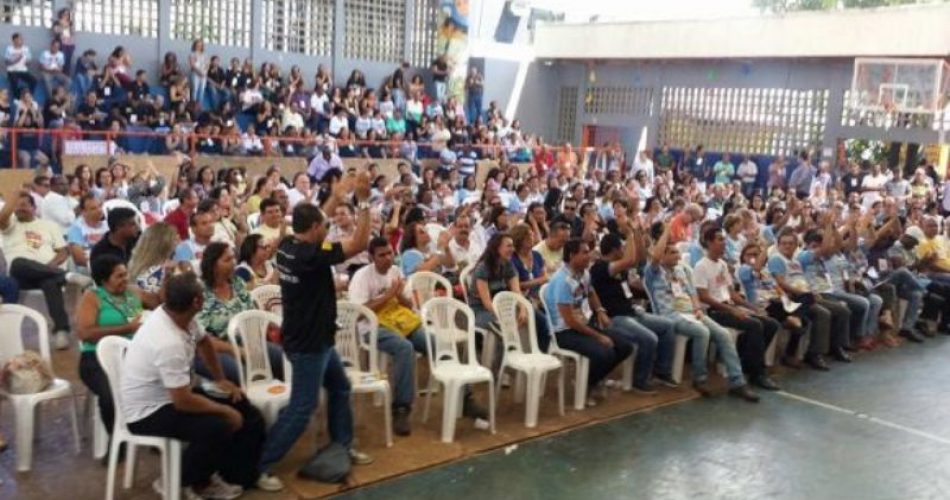 Servidores de mais de 80 comarcas baianas participaram da assembleia. Foto: Sinpojud