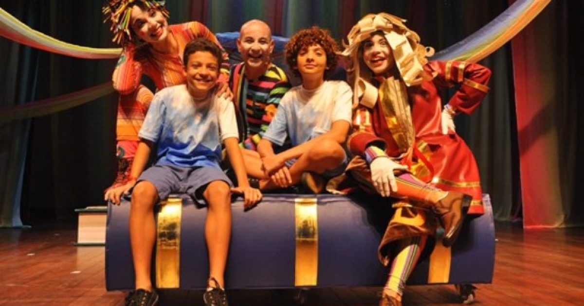 “O Circo de Só Ler” é vencedor do Prêmio Braskem de Teatro 2014 na categoria Melhor Espetáculo Infanto-juvenil. Foto: Genílson Coutinho