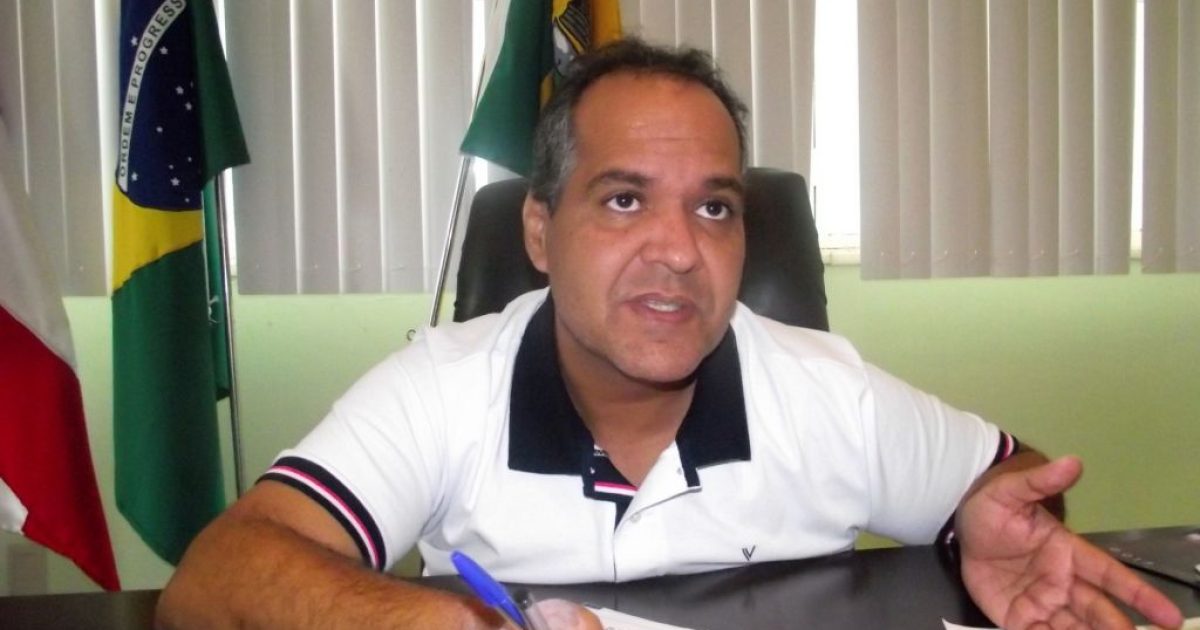 Eures Ribeiro Pereira foi acionado por omitir informações sobre a gestão do lixo no município (Foto: Reprodução/Jornal do Sudoeste)