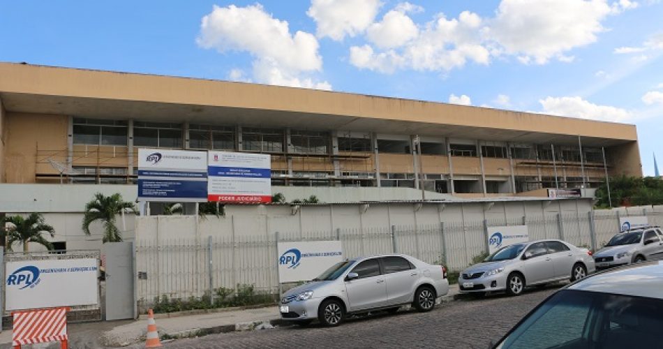 Apenas a reforma física do Fórum não vai resolver as carências da Justiça