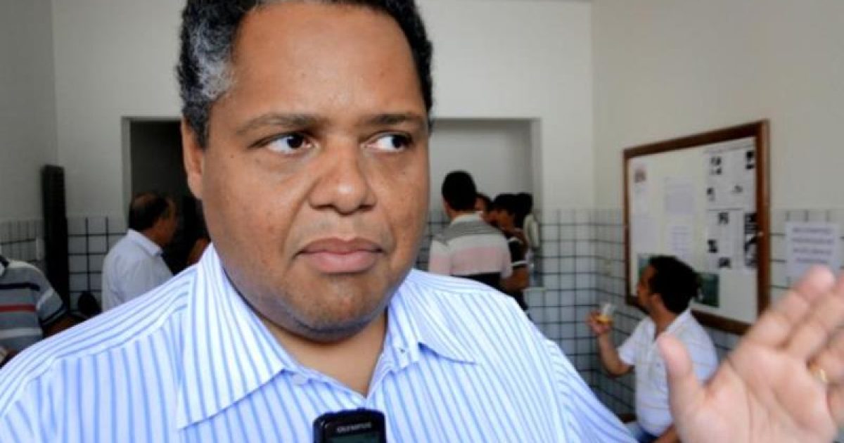 Antônio Brito  lidera a pesquisa espontânea para prefeito, com 32,75%. Já na estimulada, ele aparece com 45,50%. (Foto: Reprodução)