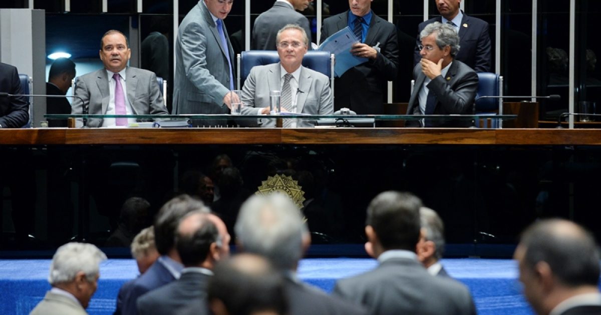 Renan Calheiros, presidente do Senado, não acatou decisão de Waldir Maranhão. (Foto: Jefferson Rudy/Agência Senado)