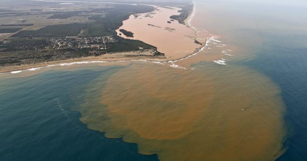 Arsênio, chumbo, níquel e cromo foram detectados em alguns pontos do Rio Doce. Foto: Reprodução/Deutsche Welle