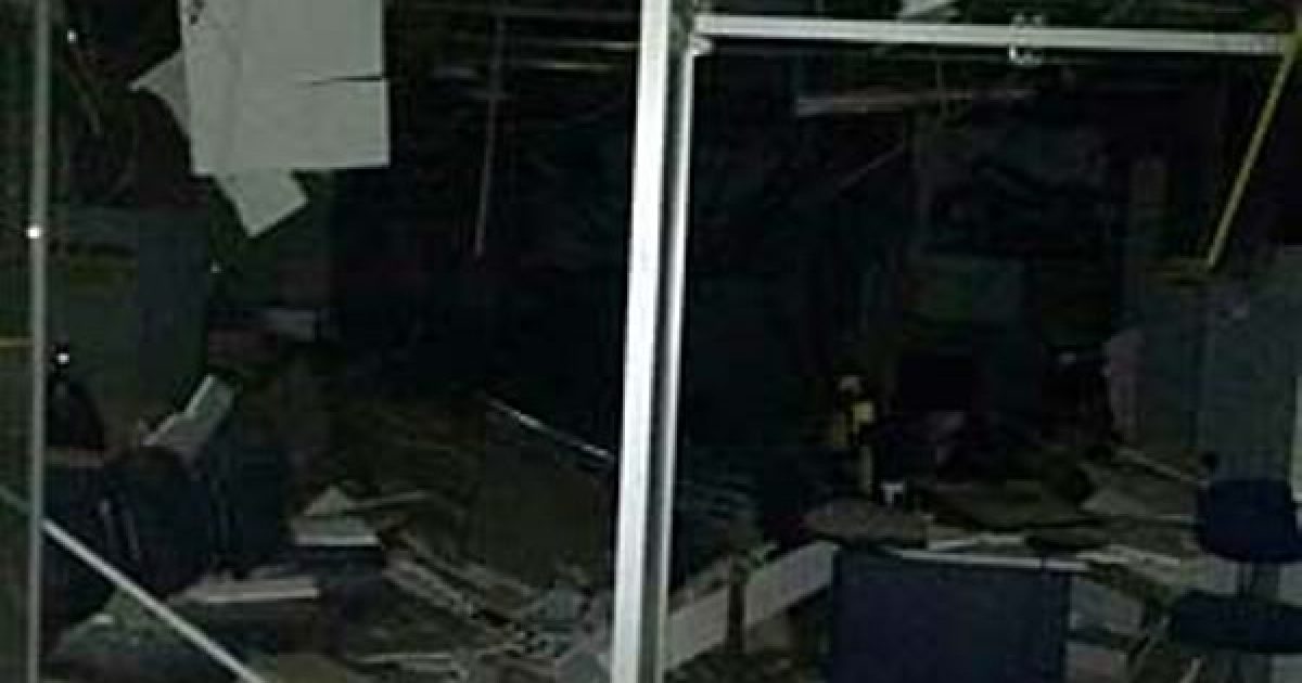 Bandidos explodiram cofres do Banco do Brasil em Boninal. (Foto: Fabiano Neves/ Site Destaque Bahia)