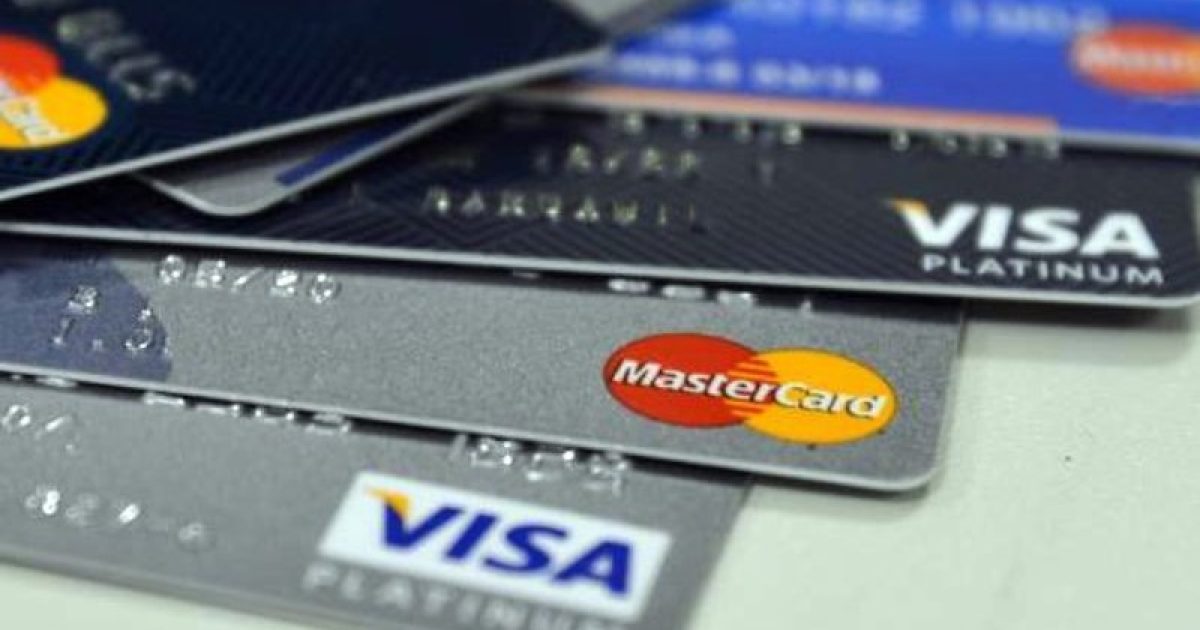 Novas regras para o rotativo dos cartões de crédito entraram em vigor no começo do mês (Foto: Marcello Casal Jr/Arquivo/Agência Brasil)