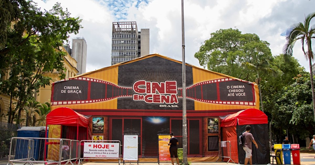 O ‘Cine em Cena’, projeto de cinema itinerante que leva a sétima arte a diversos lugares do país. Foto: Divulgação