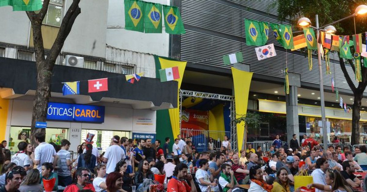 O aumento da clientela nos meses de junho e julho corresponderá a 3,3% do faturamento médio mensal normal de bares e restaurantes (Foto: Marcello Casal jr/Agência Brasil)