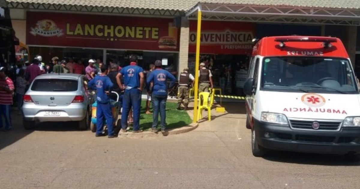 Seis pessoas são baleadas em posto de combustível em Barreiras (Foto: Fernandez Fernandes/Blog Sigi Vilares)